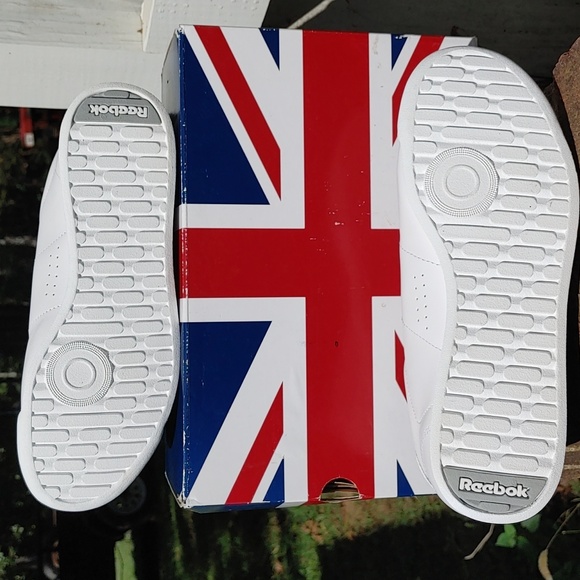 Reebok Classic White Princess Sneakers Size 7 (1316) - Picture 4 of 8